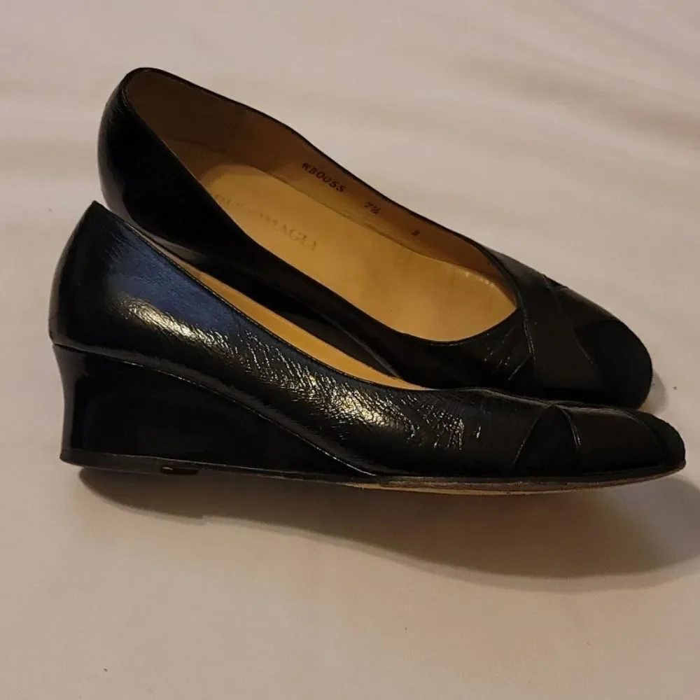 Bruno Magli wedges size 7.5‎